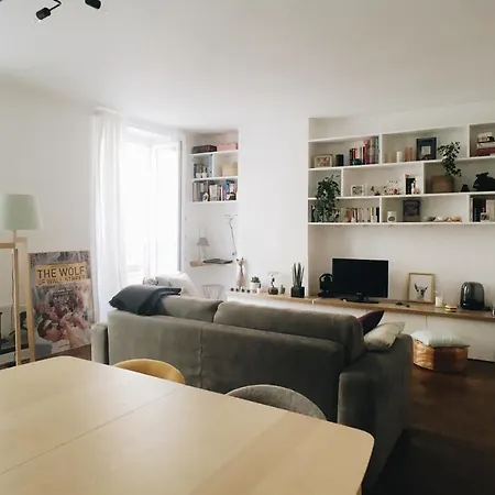 Hostnfly - Superb Bright Apt Near Parc Monceau Lejlighed